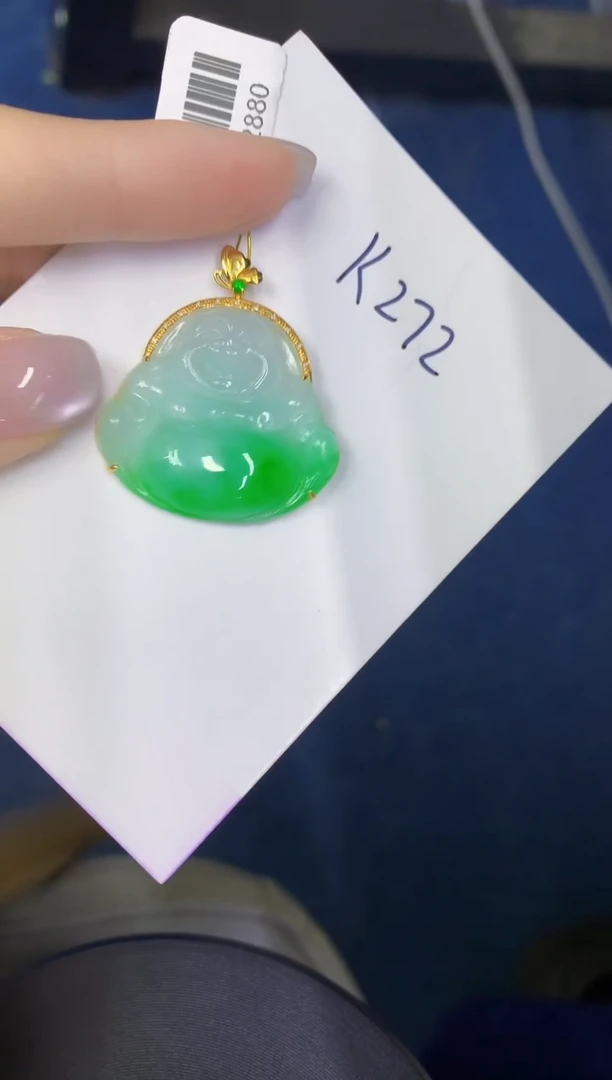 颈饰18K金镶嵌翡翠缅甸天然翡翠A货