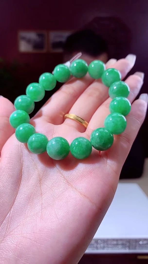 定制翡翠未镶嵌天然翡翠(拍一发一）