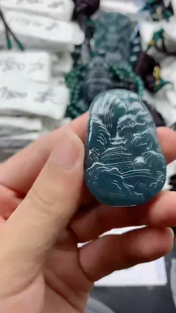 翡翠未镶嵌颈饰888