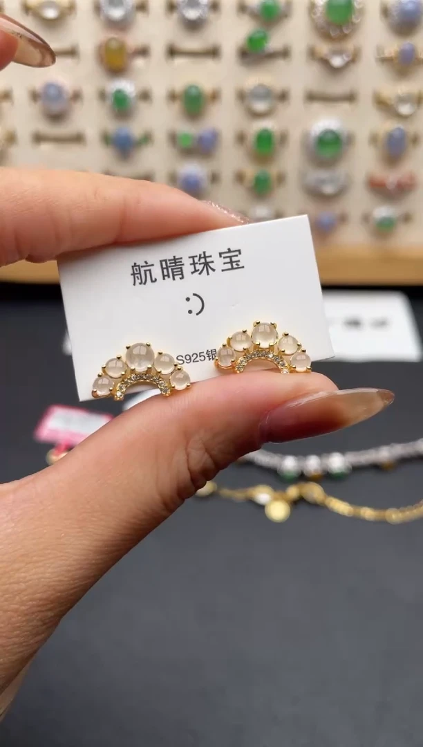 翡翠银S925镶嵌吊坠(不含链)一物一证一礼盒