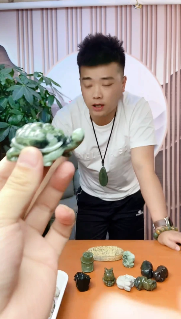 和田玉未镶嵌挂件多样性随机发一