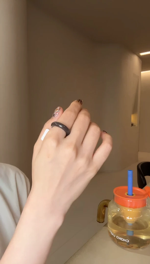 未镶嵌戒指和田玉14码烟灰（细条）