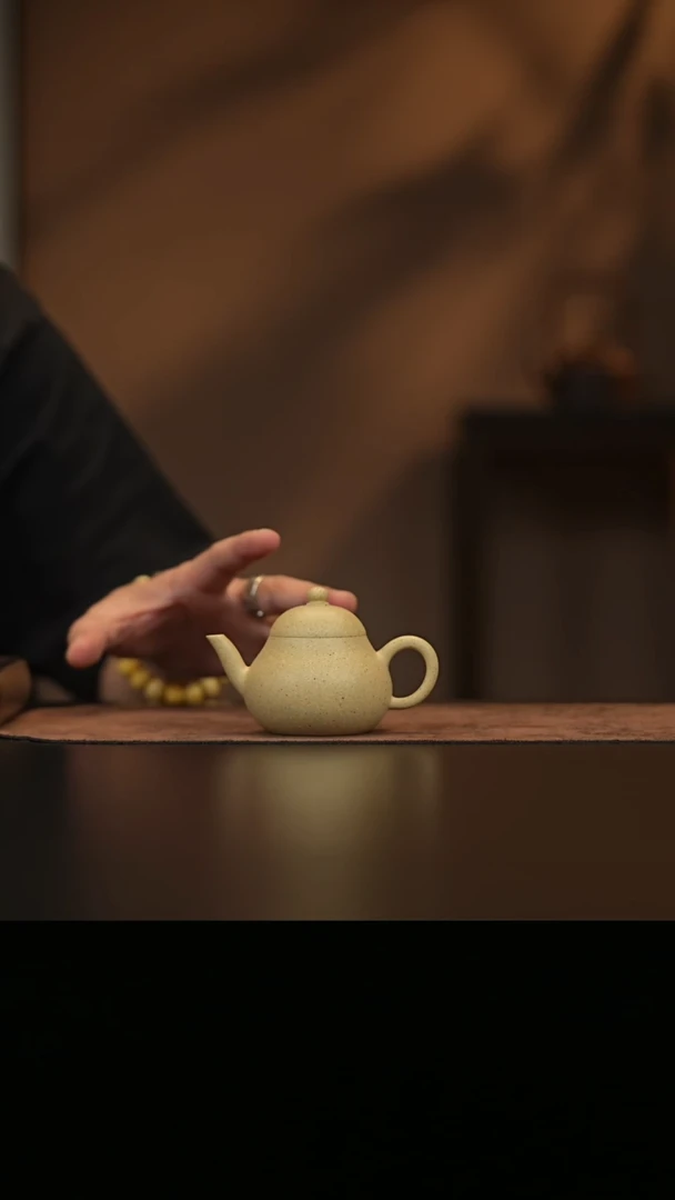 允禾斋  紫砂壶  矮梨 本绿