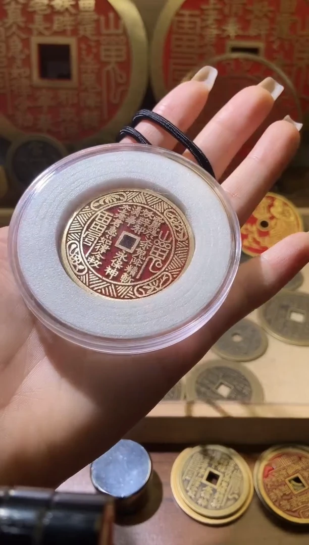 铜点砂四象+盒子+脖挂