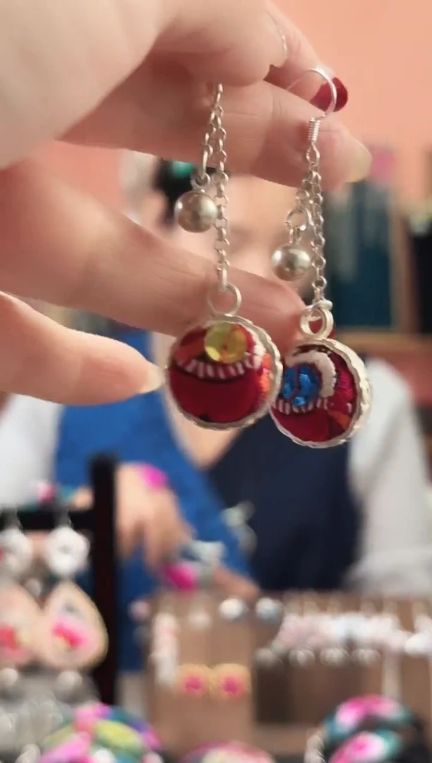 织绣艺枝独绣手工饰品48