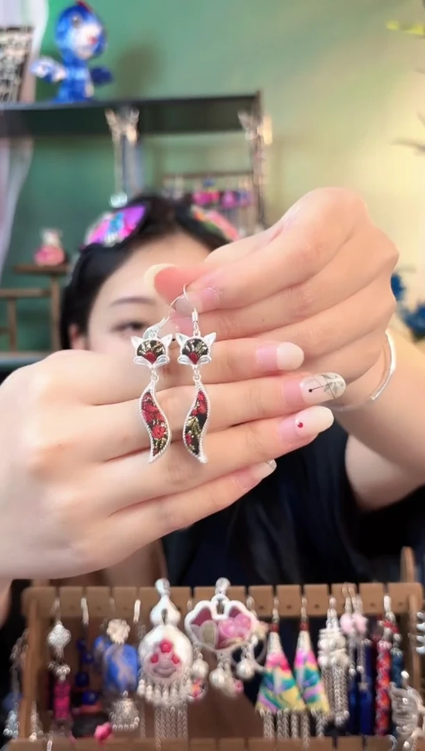 织绣彩云南阁非遗老绣640