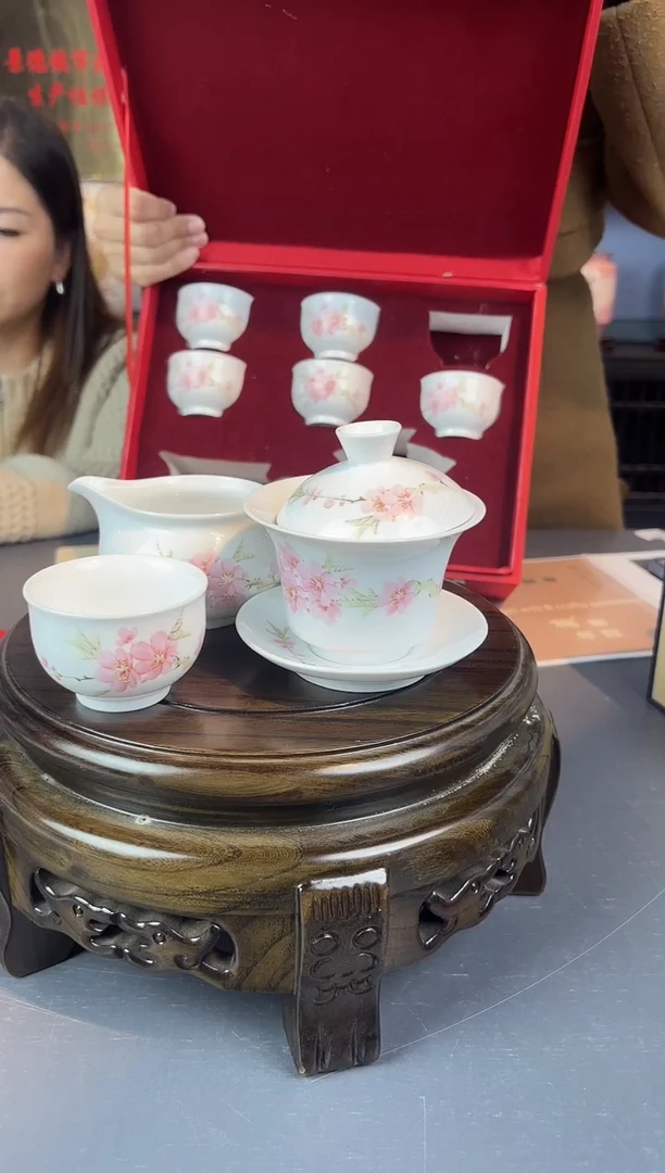 摆件瓷瓷立方-水点桃花-胡晶-38