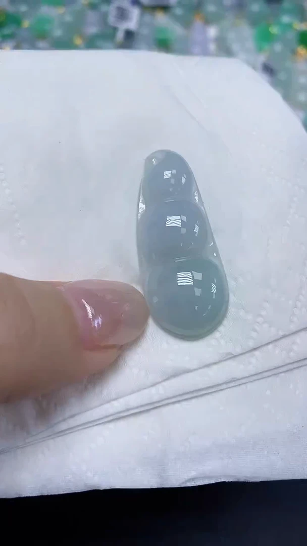 翡翠未镶嵌颈饰天然缅甸翡翠A货
