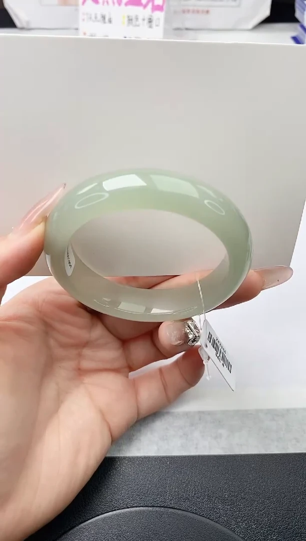 未镶嵌手镯石英质玉w143-DB多样性发货52+