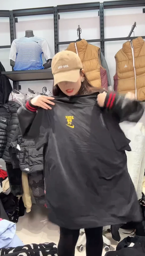 2521      编码  瑕疵直播间过款为准 尺码  ·  XXL185