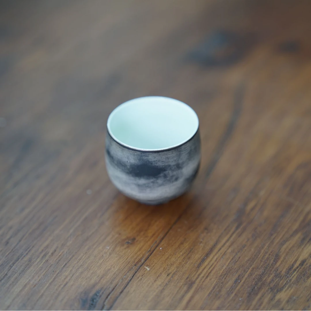 落山有物丨银彩肌理陶瓷手绘复古小胖杯容量230ml景德镇茶具茶杯