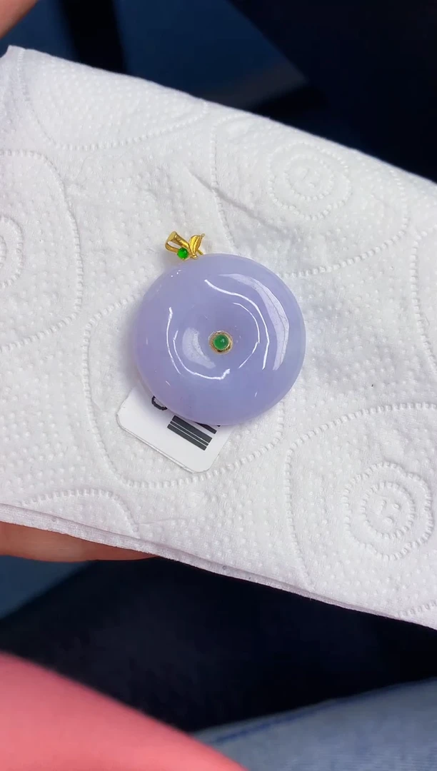 颈饰18K金镶嵌翡翠缅甸天然翡翠A货