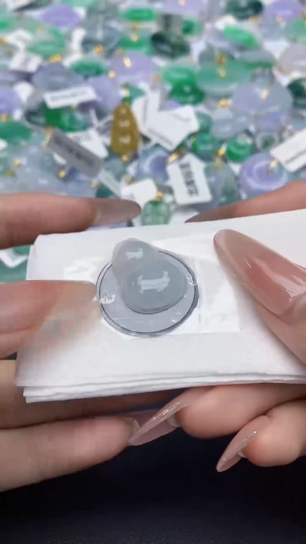 翡翠未镶嵌颈饰天然缅甸a货翡翠百元以上9元证书费自理