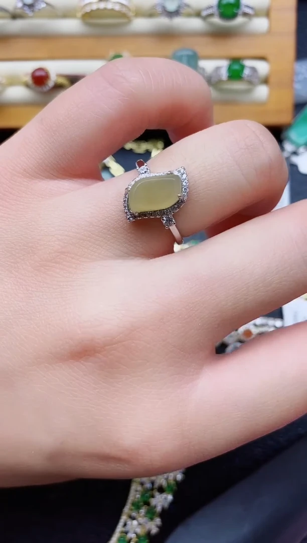 银S925镶嵌戒指翡翠1