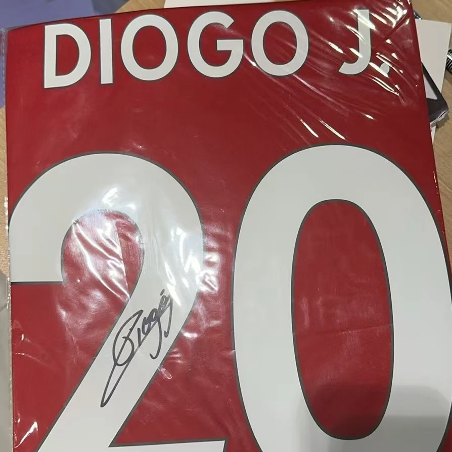 若塔亲签利物浦sw装裱xwjjg【铭人堂亲签足球直播专属链接】