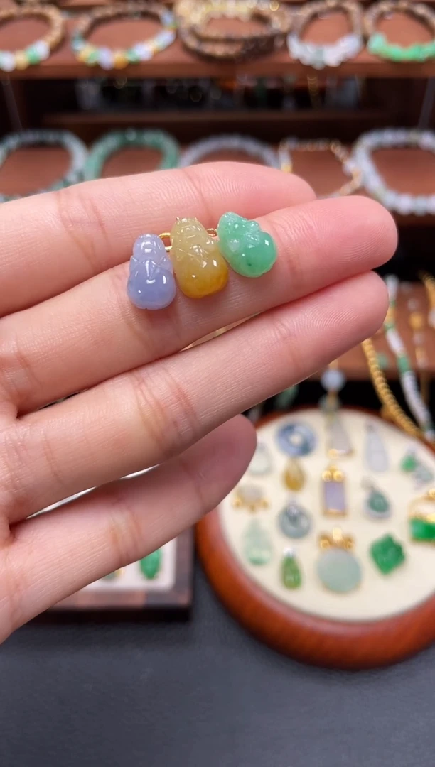 【闪购商品】翡翠吊坠(不含链)18K金镶嵌3个  JK157