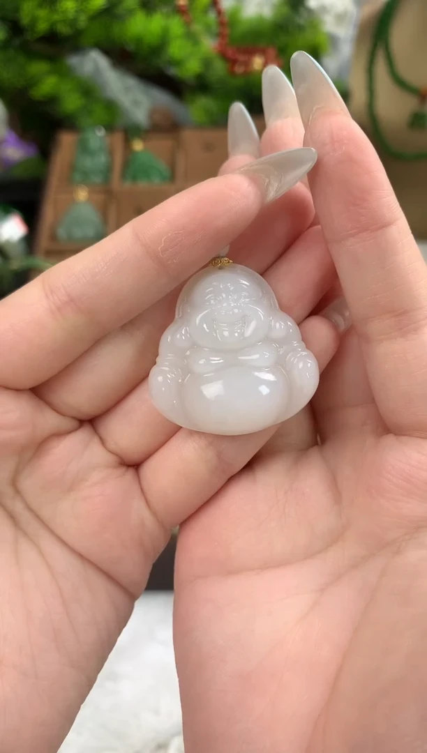 和田玉未镶嵌颈饰吊坠