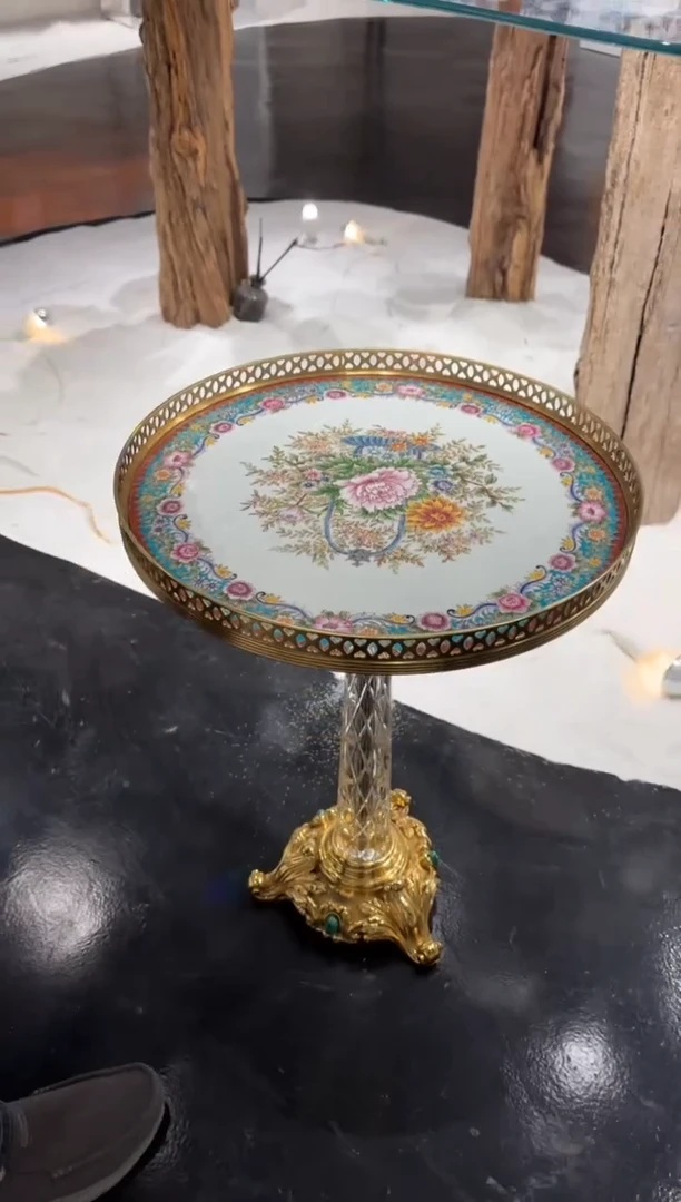 【闪购商品】茶宠RA2294法式铜配瓷边几摆件