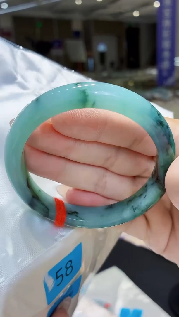 未镶嵌手镯翡翠翡翠手镯58