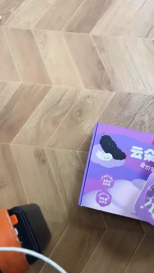 105婧婧地狱奶罐1盒+奶黄盖浇饭1盒+七个月亮小1盒