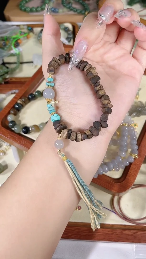 沉香手串多样性发货其一默认天然特征