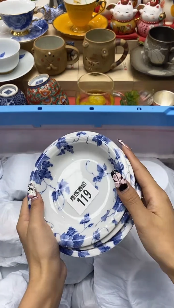瓷片小*隆莲瓷器欢迎大家