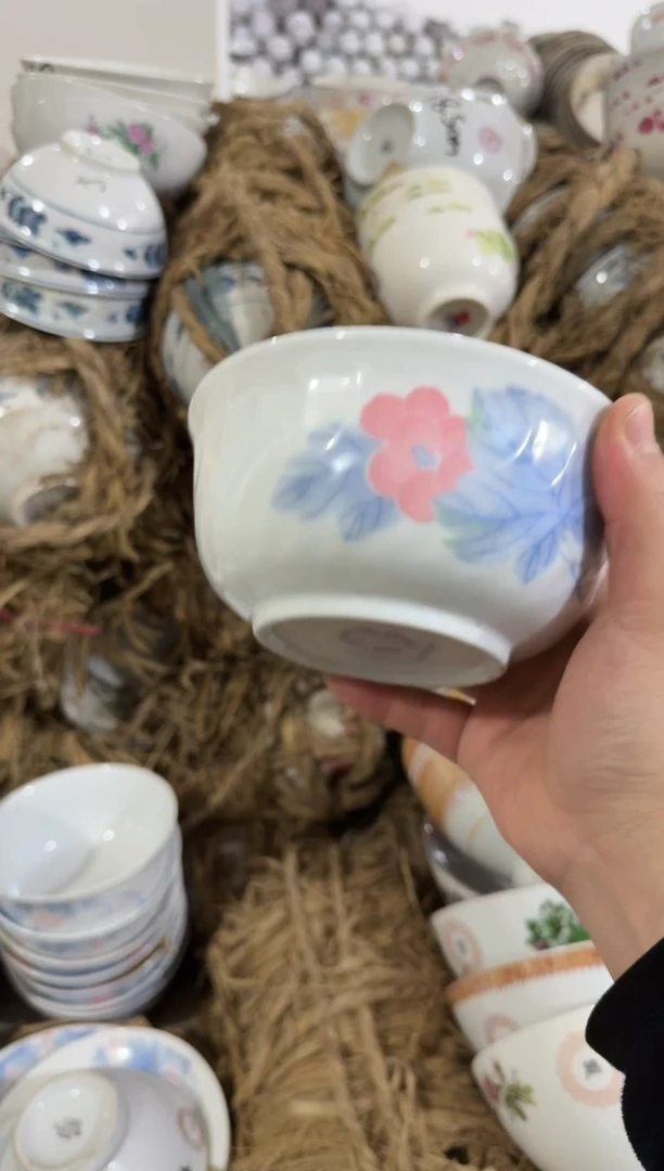【闪购商品】摆件15厘米 釉下 葡萄碗