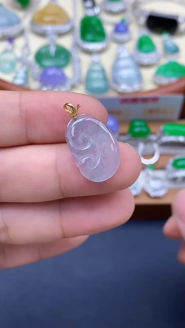 颈饰18K金镶嵌翡翠4-中国好珍宝