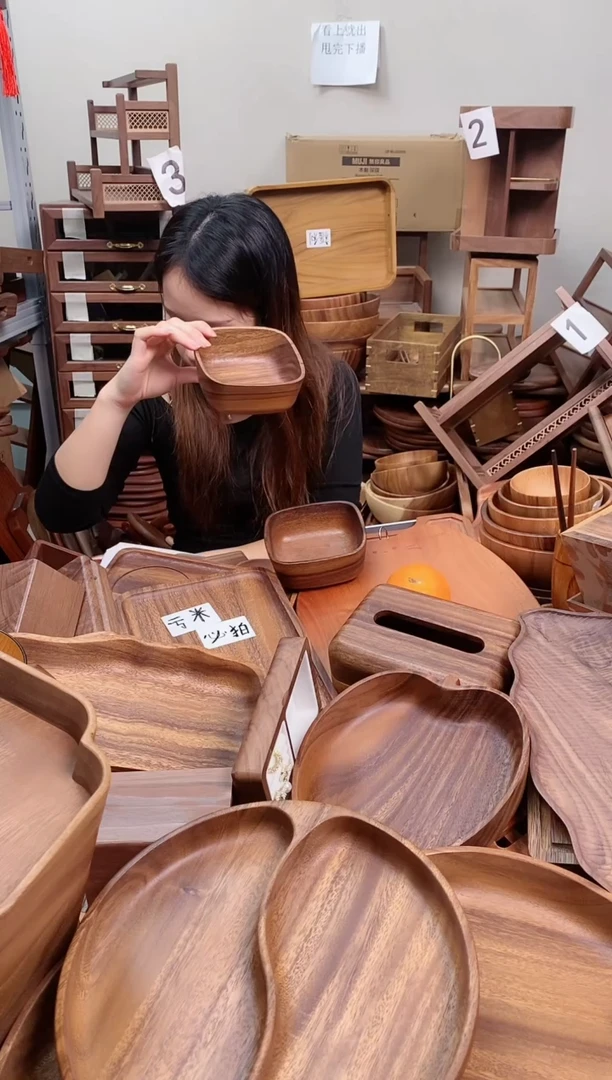 木 南美胡桃木正方砵13*5.5cm