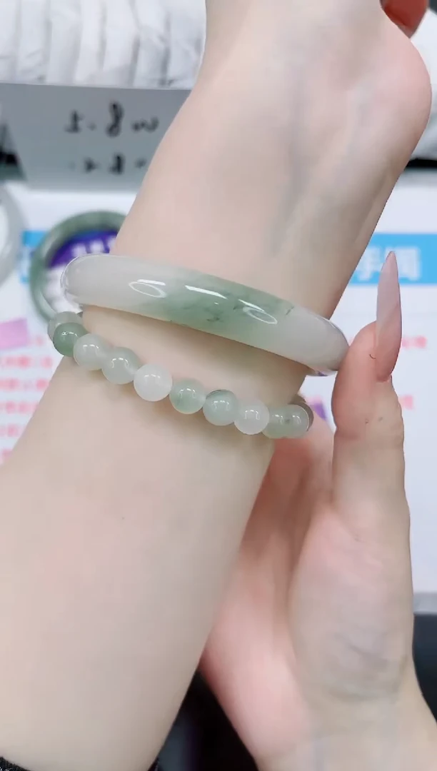 石英质玉手镯未镶嵌284