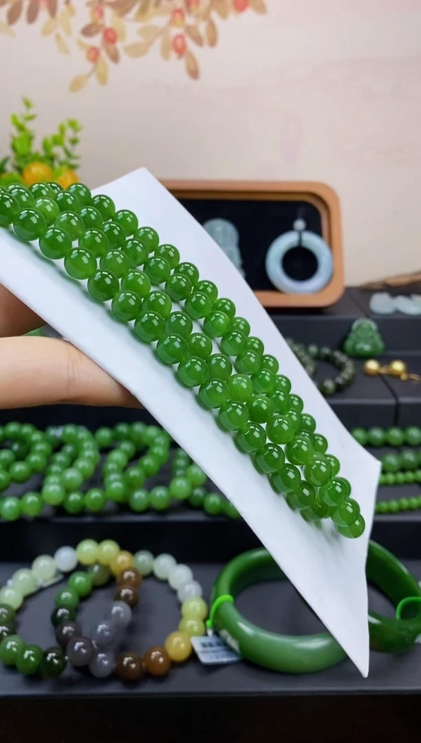 项链未镶嵌和田玉（碧玉）和田碧玉阳绿8mm108珠链