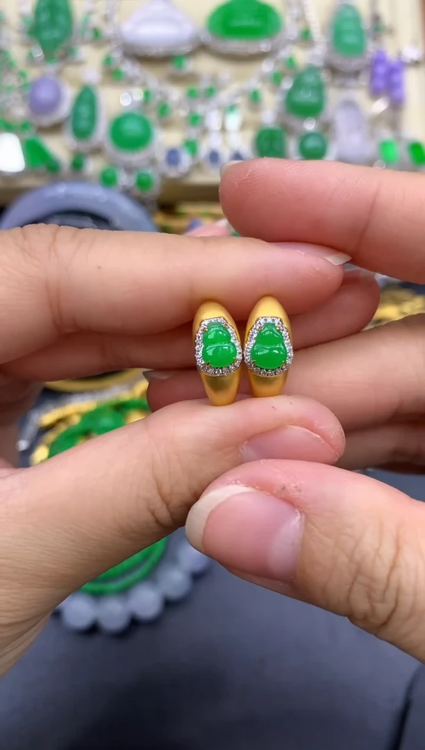 18K金镶嵌翡翠耳饰234-中国好珍宝