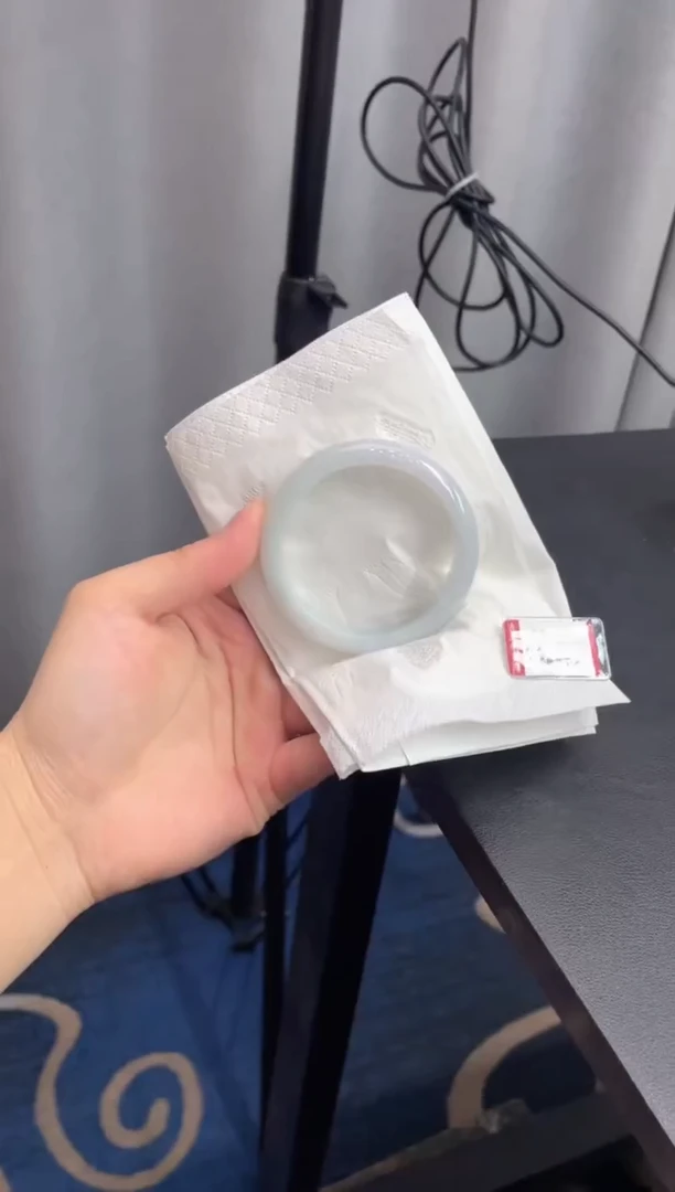 未镶嵌手镯翡翠00001663