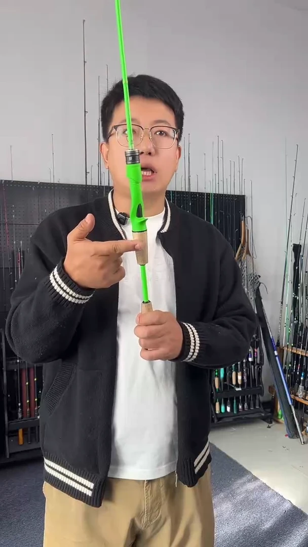 1.8m碳素绿巨人1.8米枪柄（瑕疵尾货竿，没有售后，介意勿拍）