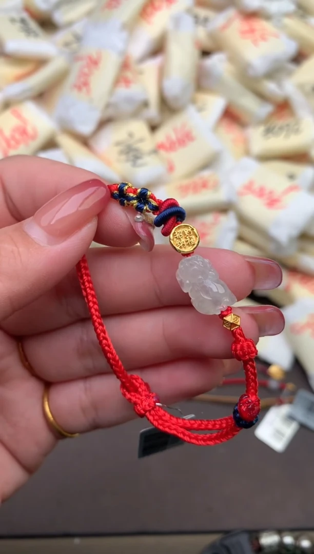 未镶嵌手绳翡翠—