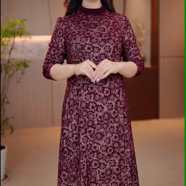 大码女装秋冬季减龄舒适连衣裙遮肉显瘦SXE-5711