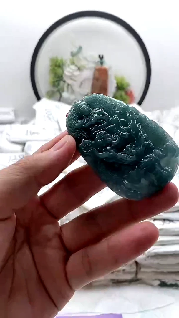 颈饰未镶嵌翡翠普贤