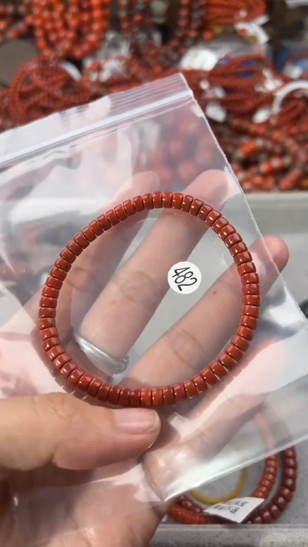 南红玛瑙手串未镶嵌5