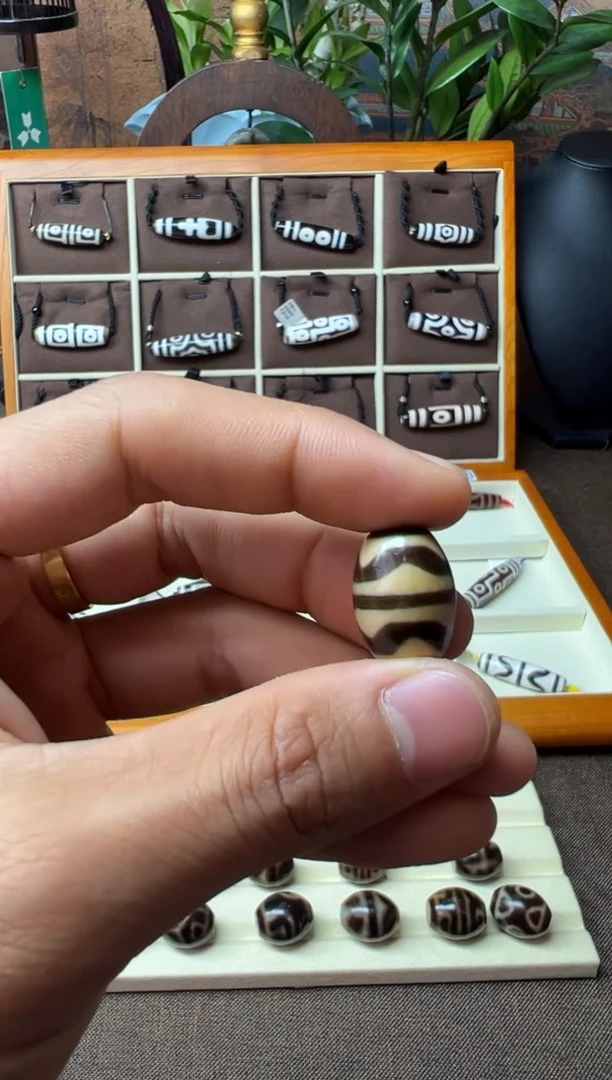合金颈饰玛瑙/玉髓（覆膜）31.(微瑕随机发货)