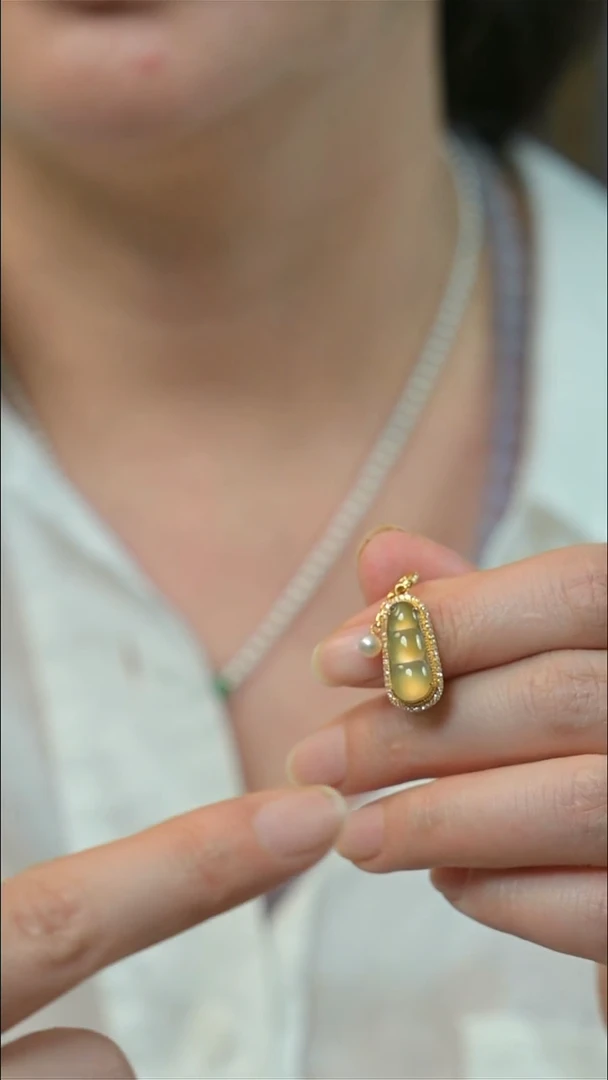 翡翠18K金镶嵌吊坠(不含链) 天然缅甸翡翠吊坠