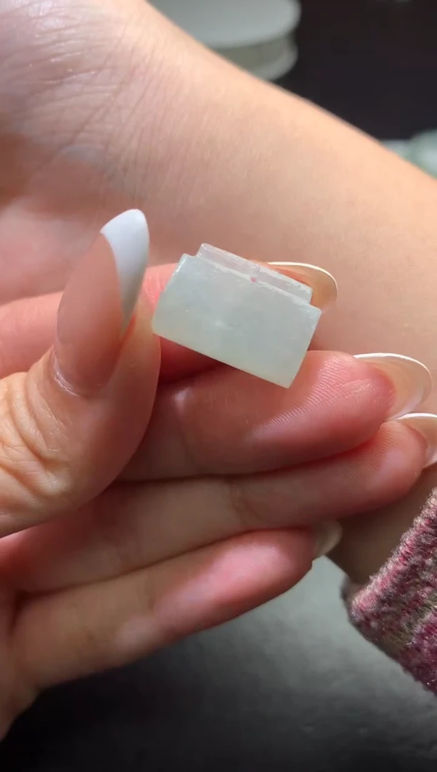 未镶嵌定制翡翠毛货 11.7-16.9-6.8