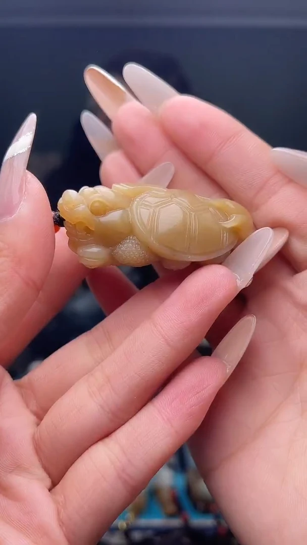 未镶嵌和田玉挂件1