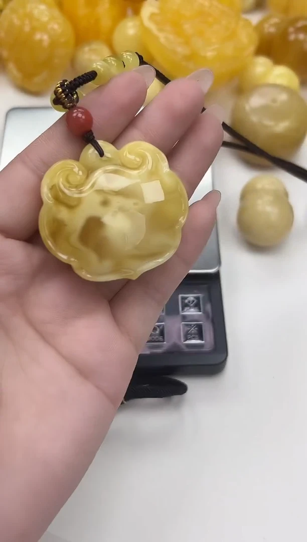 裸石琥珀未镶嵌天然琥珀蜜蜡吊坠