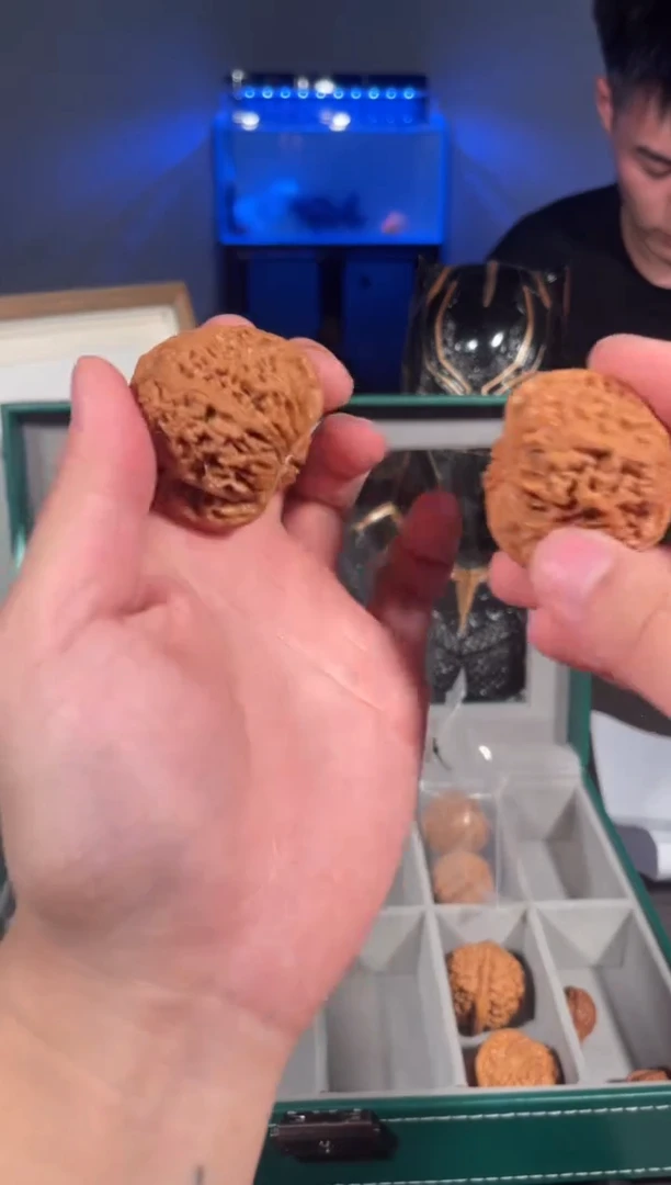 【闪购商品】文玩核桃把件南疆石3