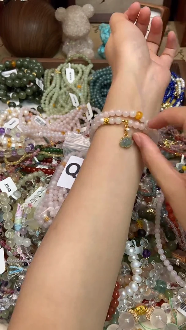 手饰和田玉未镶嵌252