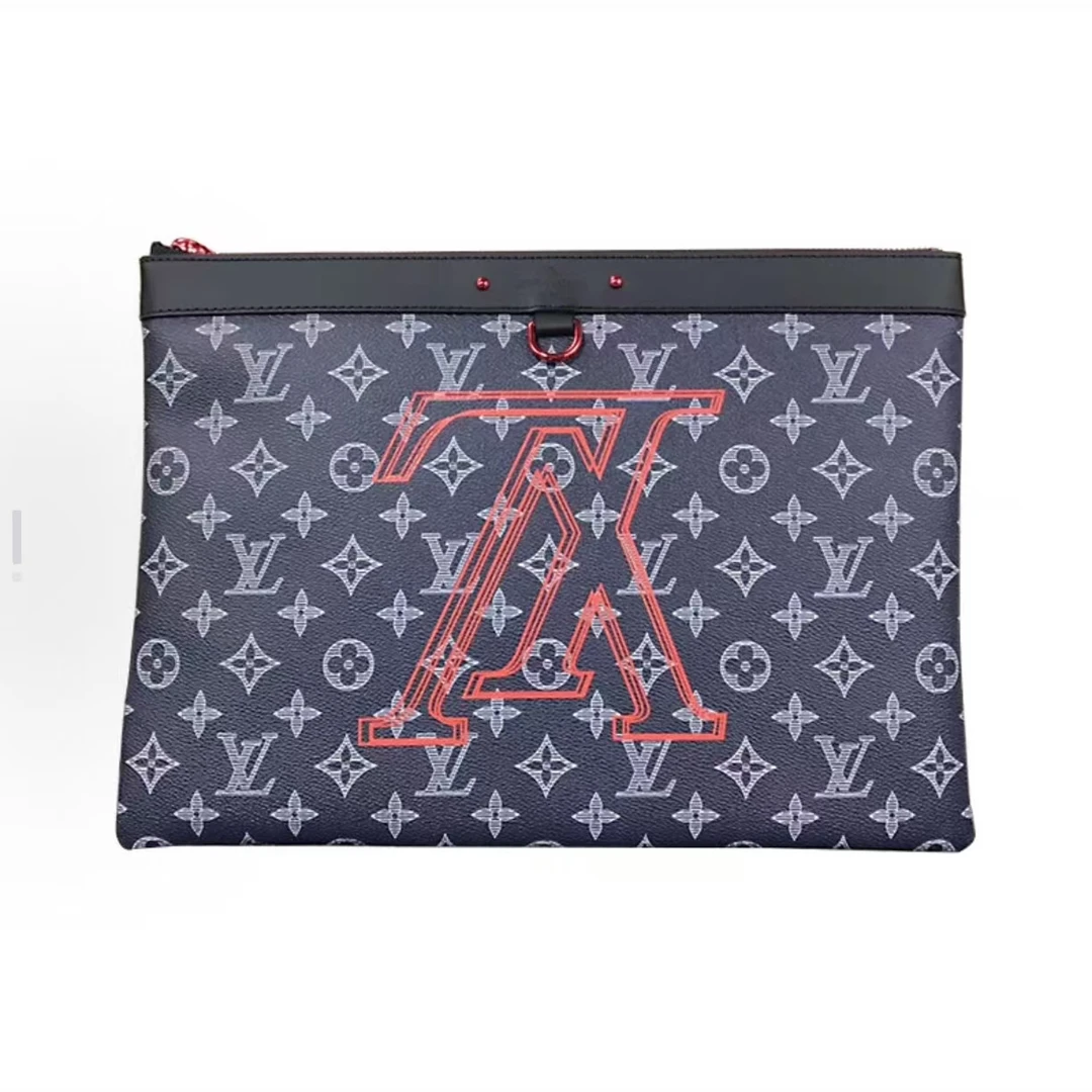 95新 LouisVuitton/路易威登 Lv老花手拿包/Y10