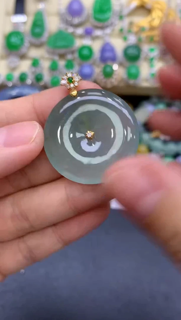 颈饰18K金镶嵌翡翠313-中国好珍宝