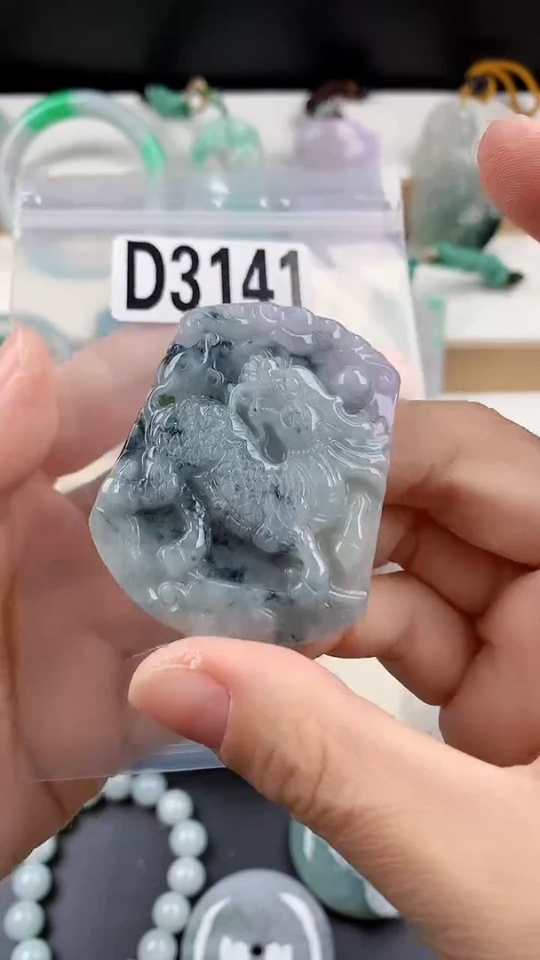 颈饰未镶嵌翡翠天然翡翠吊坠挂件