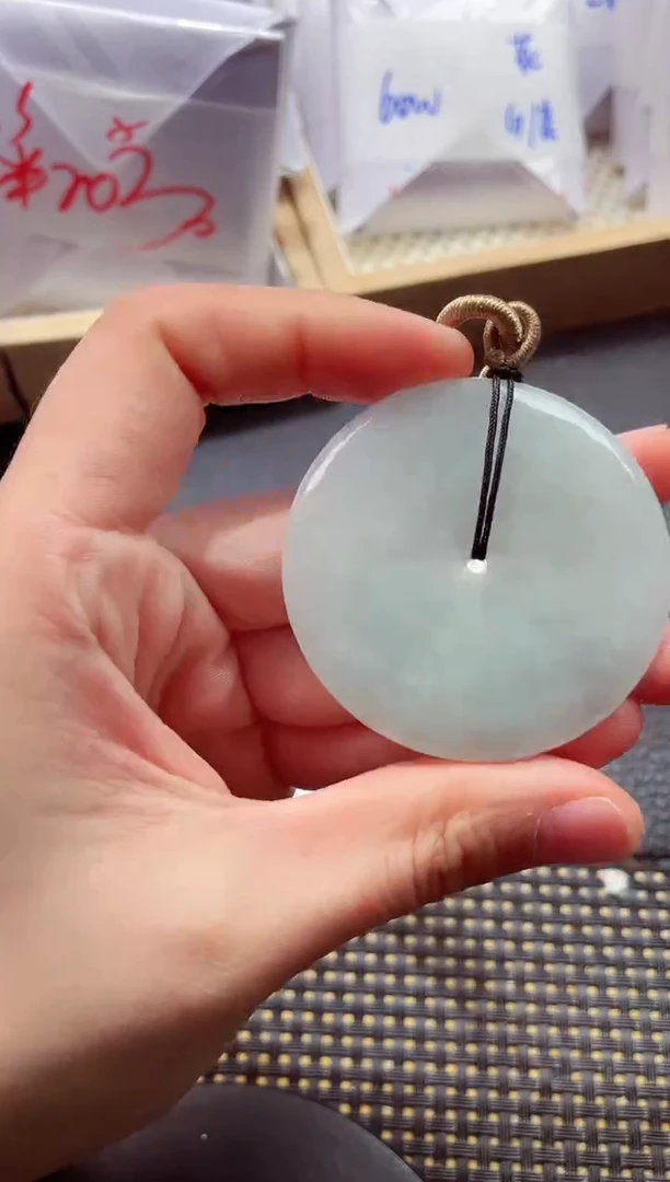 颈饰未镶嵌翡翠000111