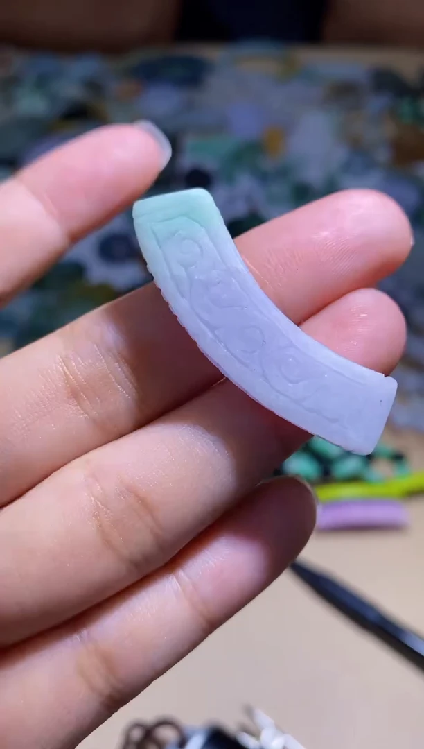 未镶嵌定制翡翠挂件